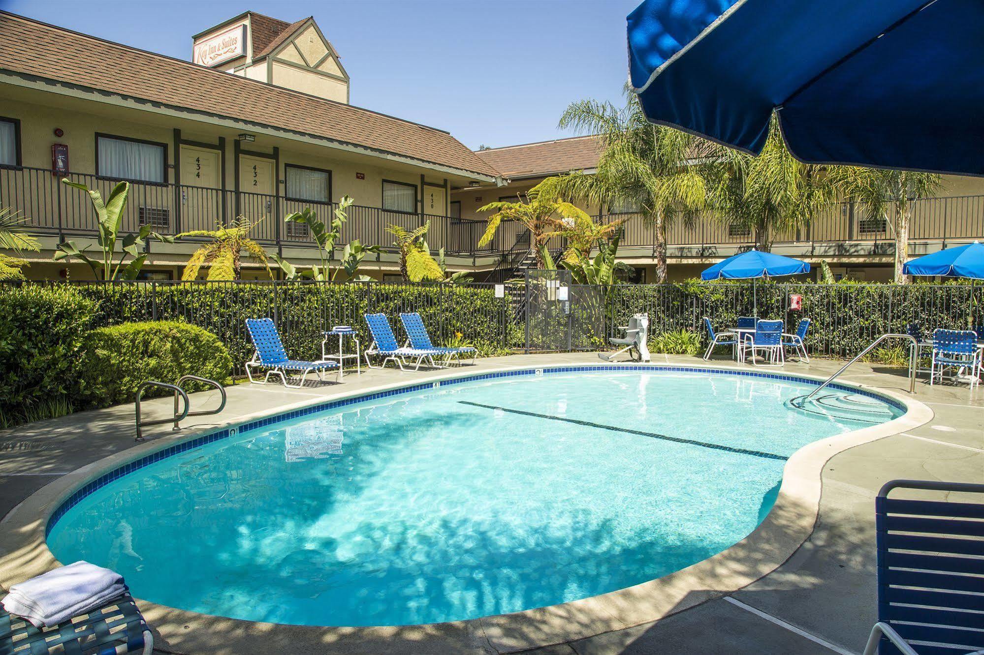 Lemon Heights Inn Tustin Exterior photo